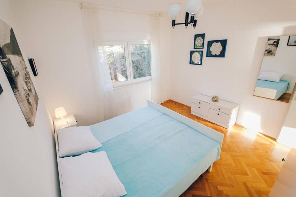 Apartments Novum ノヴィ・ヴィノドロスキー エクステリア 写真